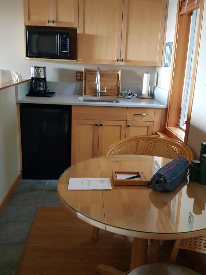 אוקלולט Reef Point Oceanfront Bed And Breakfast מראה חיצוני תמונה