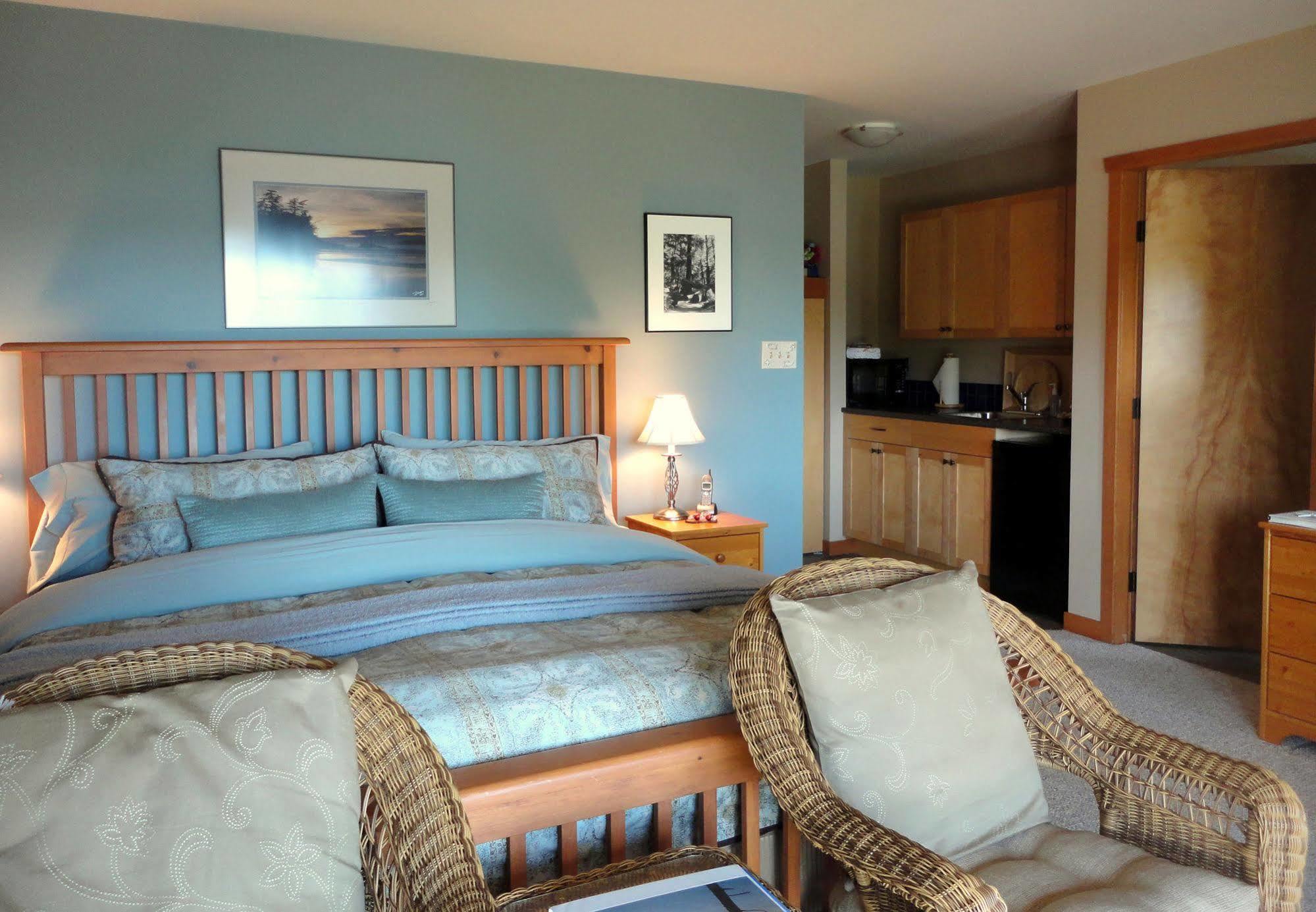 אוקלולט Reef Point Oceanfront Bed And Breakfast מראה חיצוני תמונה