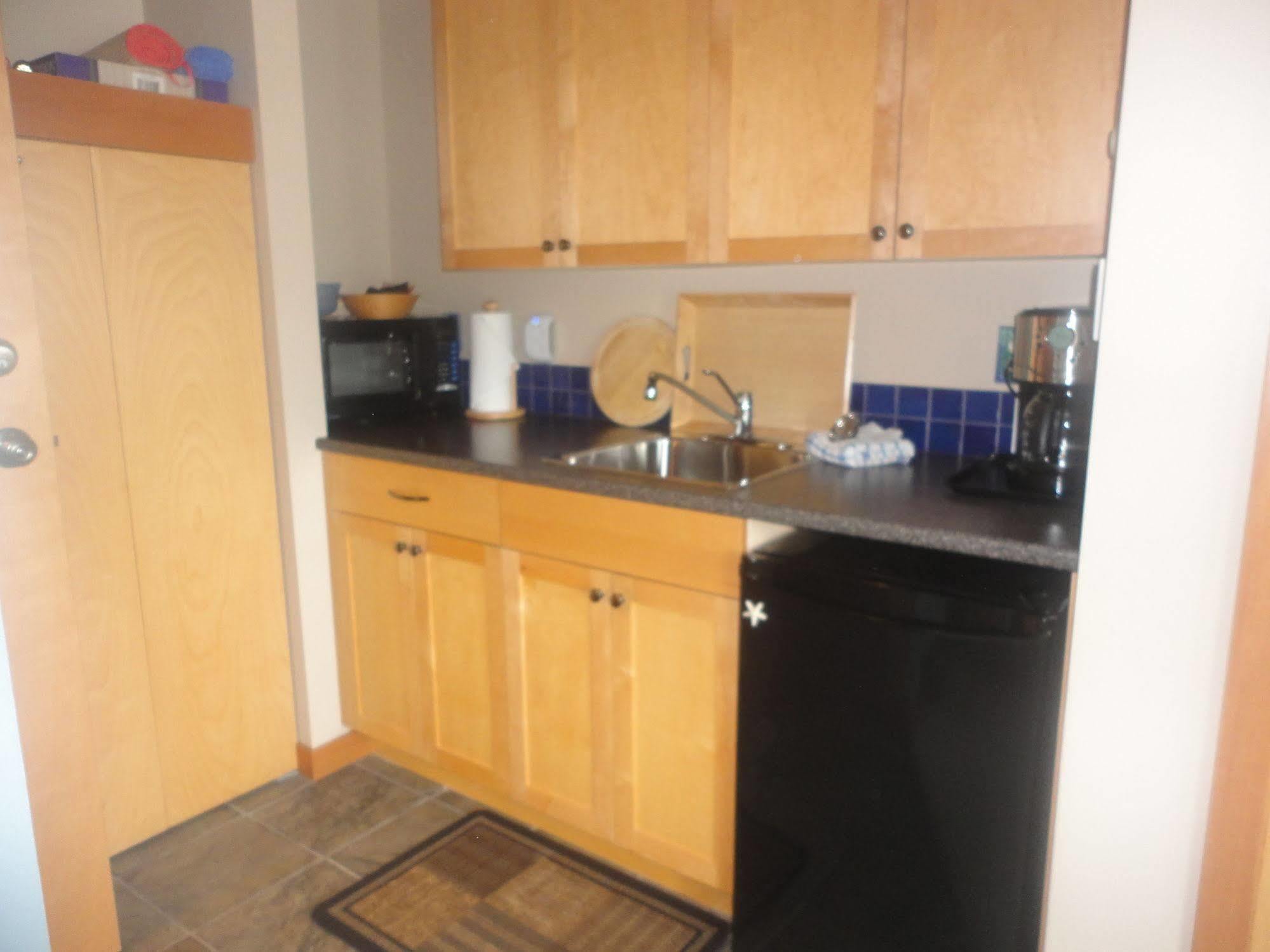 אוקלולט Reef Point Oceanfront Bed And Breakfast מראה חיצוני תמונה